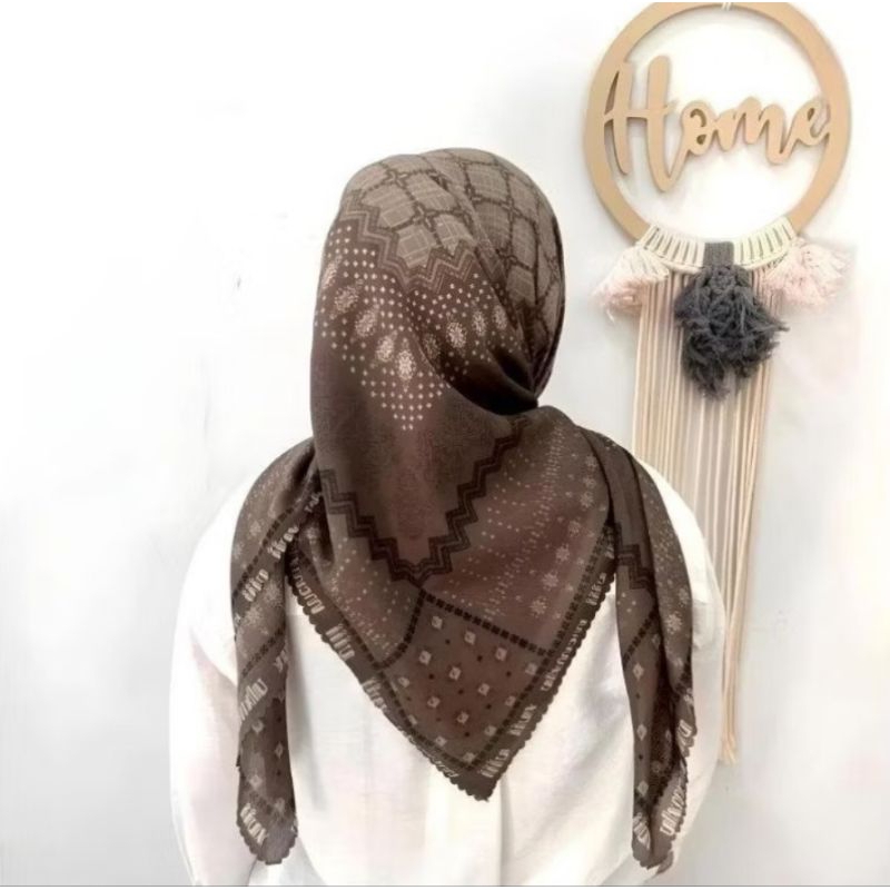 hijab segiempat bahan voal premium