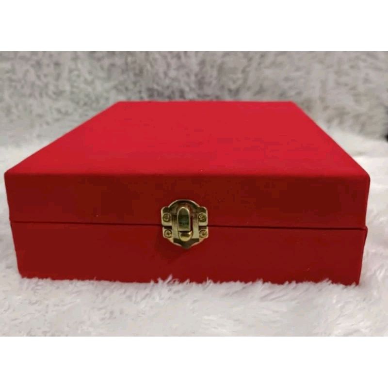 

BOX KOTAK PLAKAT SOUVENIR AKRILIK KAYU RESIN MARMER CUSTOM