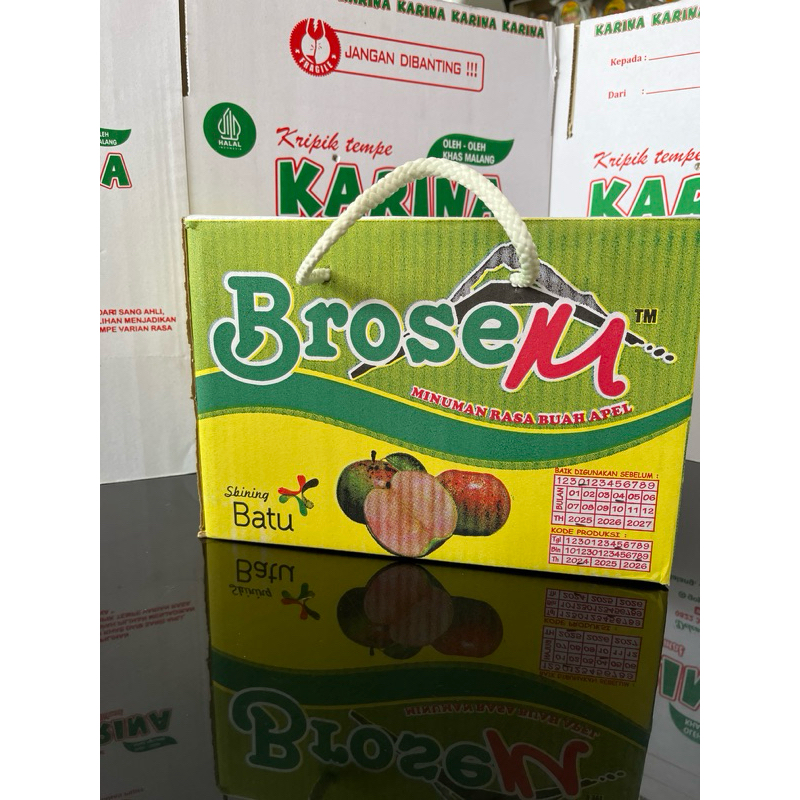 

Minuman Sari Apel | Minuman khas Kota Malang | Minuman Sari buah Apel