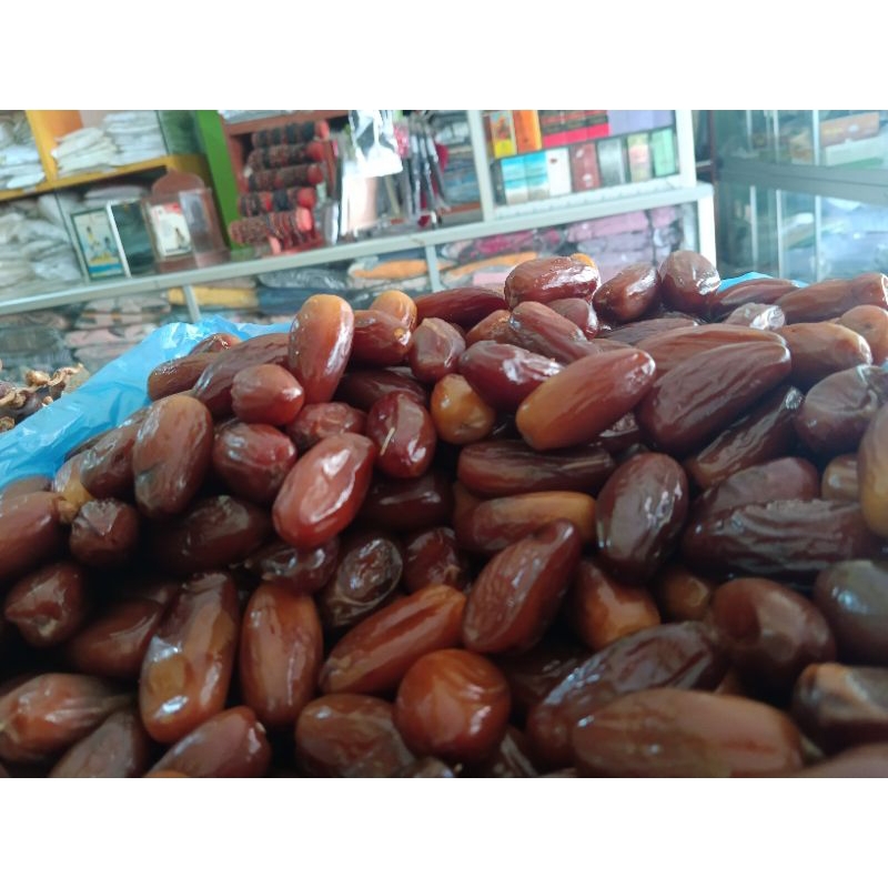 

Kurma Tunis madu Non tangkai 1Kg