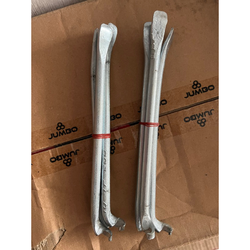 Cungkil Ban Sepeda Cungkil Ban Motor Besi SNI Tebal 10mm Panjang 20cm Harga 1set isi 3