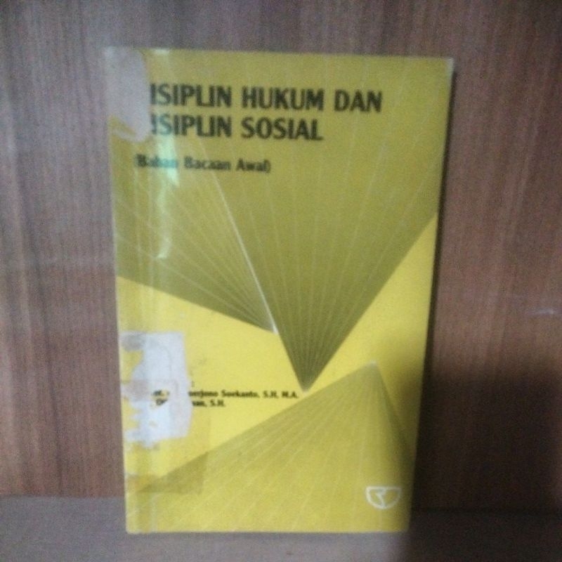 DISIPLIN HUKUM DAN DISIPLIN SOSIAL