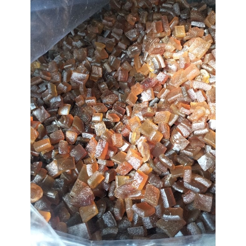 

krupuk kulit sapi mentah tinggal dua kali goreng dirumah
