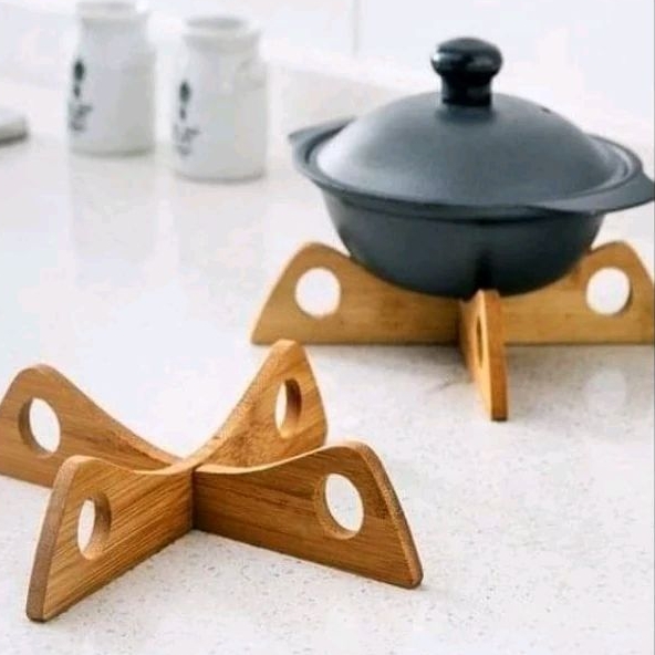 Tatakan panci panas Alas anti panas bahan kayu 20 x 20 cm