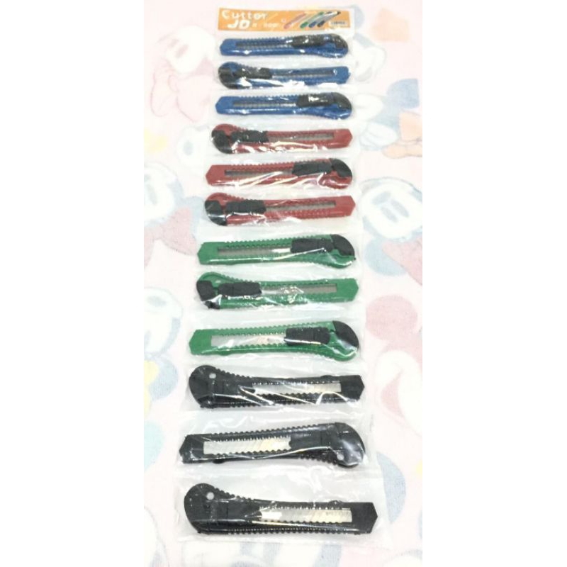 

Pisau Cutter Murah 12 Pcs / Pisau Kater Murah Isi 12 Pcs / Cutter Murah Grosir 1 Renceng Isi 12 Pcs
