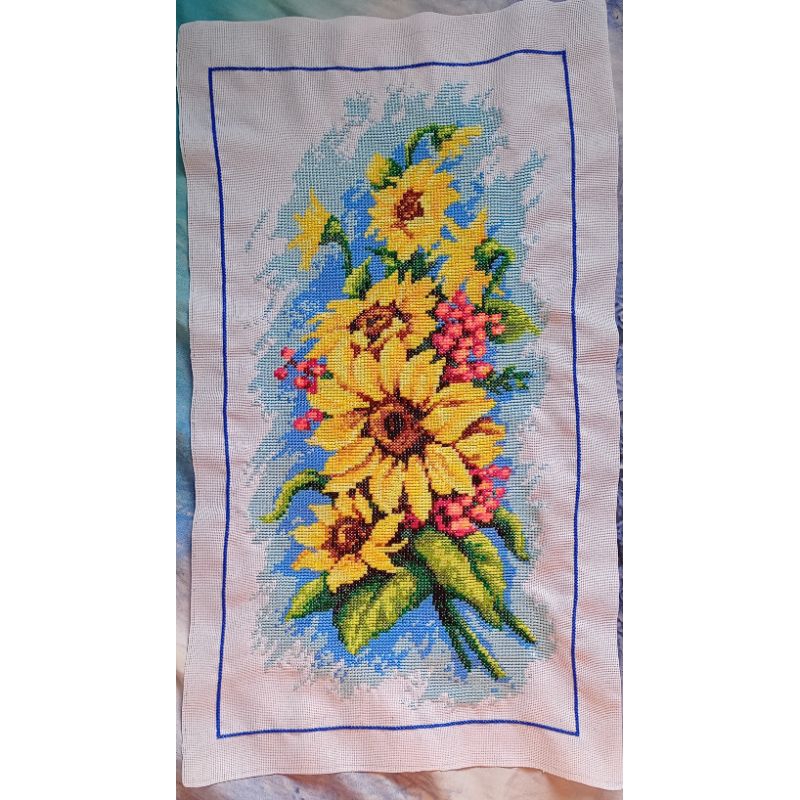 Sulaman kristik jadi Bunga Matahari ukuran 33cm x 59cm