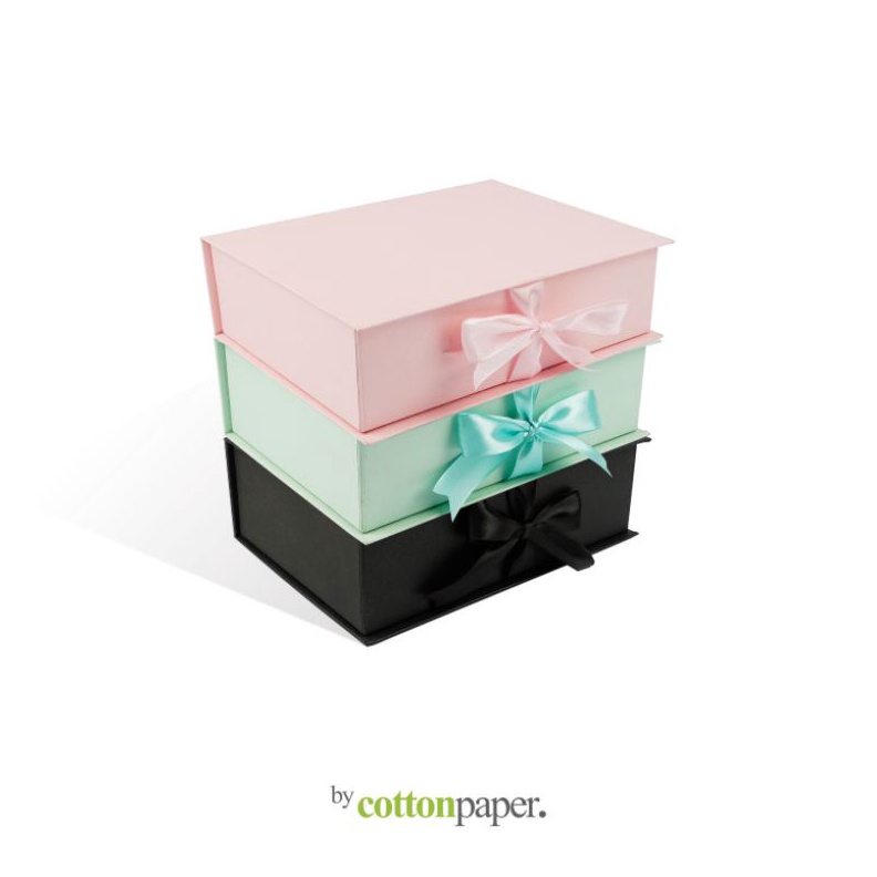 

Box Kado Lucu Tipe Buku Pita Hampers Gift Box Polos