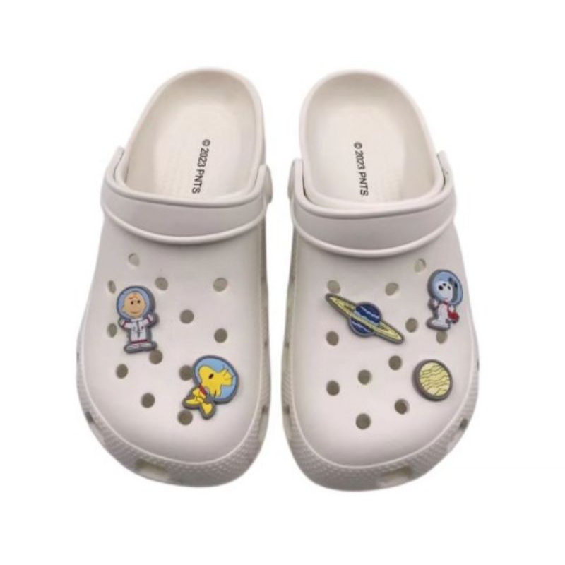 MINISO 🆕 Snoopy the Little Space Explorer Collection Women’s Slippers