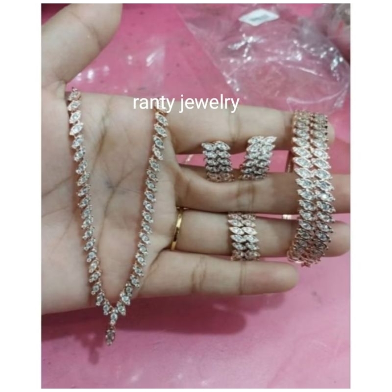 Set Replika Berlian Model Tura Padi, Cocok dipake Kondangan, Nikahan