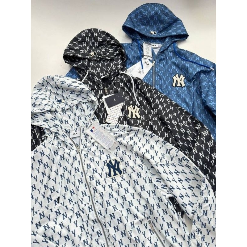 BMB-JACKET MONOGRAM HODDIE NY WHITE UNISEX BRANDED ANTI AIR