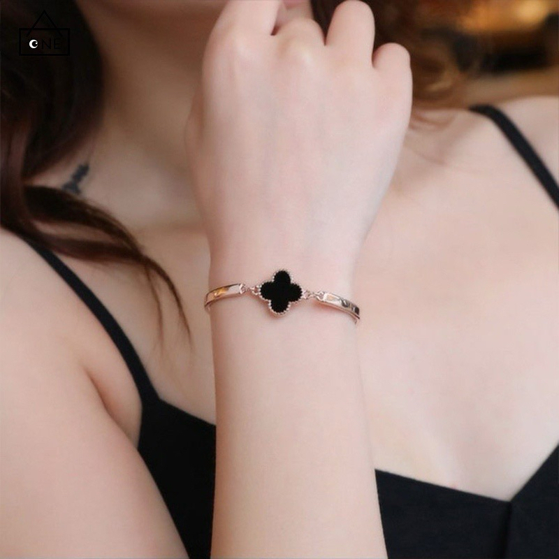 Gelang Emas Mawar Gelang Semanggi Clover Modern