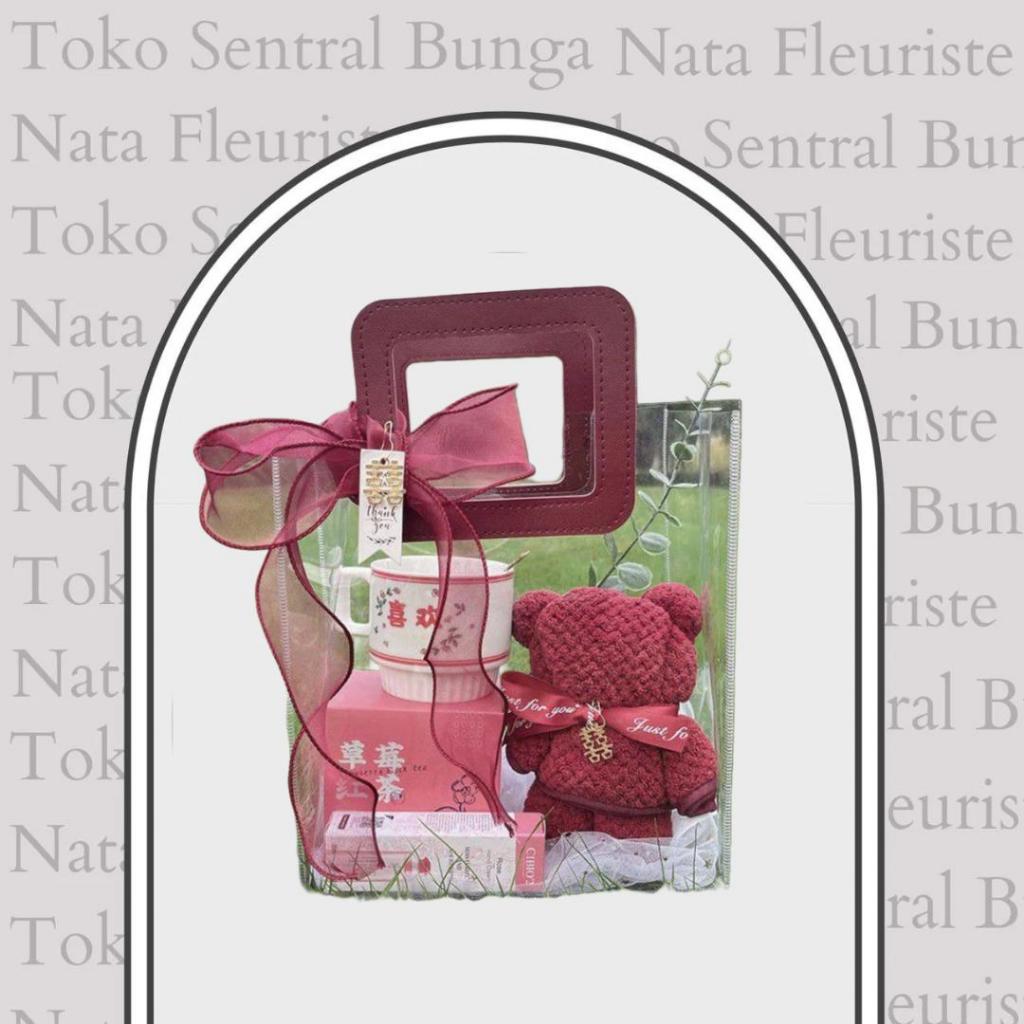 

Tas Mika Hampers Special Gift Premium Square Handle Kulit Sintetis ukuran 20x25