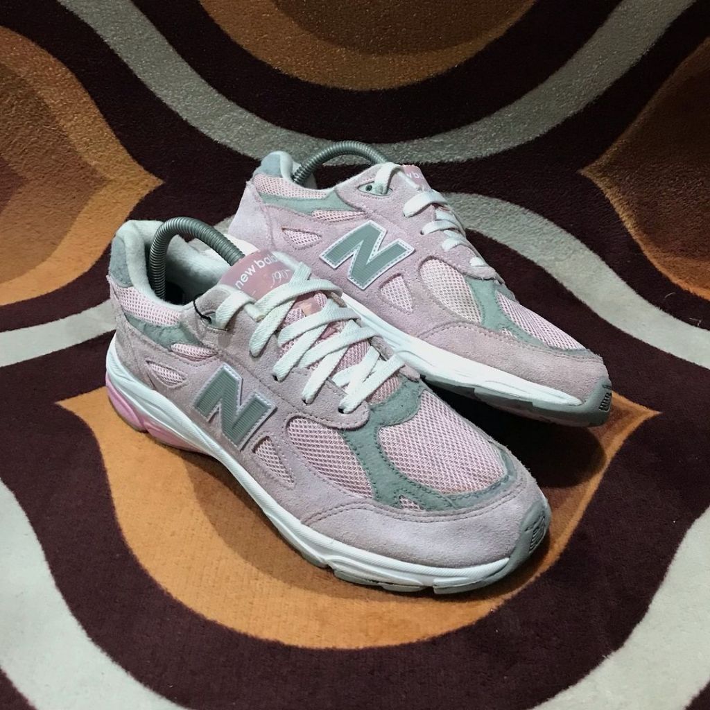 NEW BALANCE 990 Pink (Made in Indonesia) Sepatu NB second original