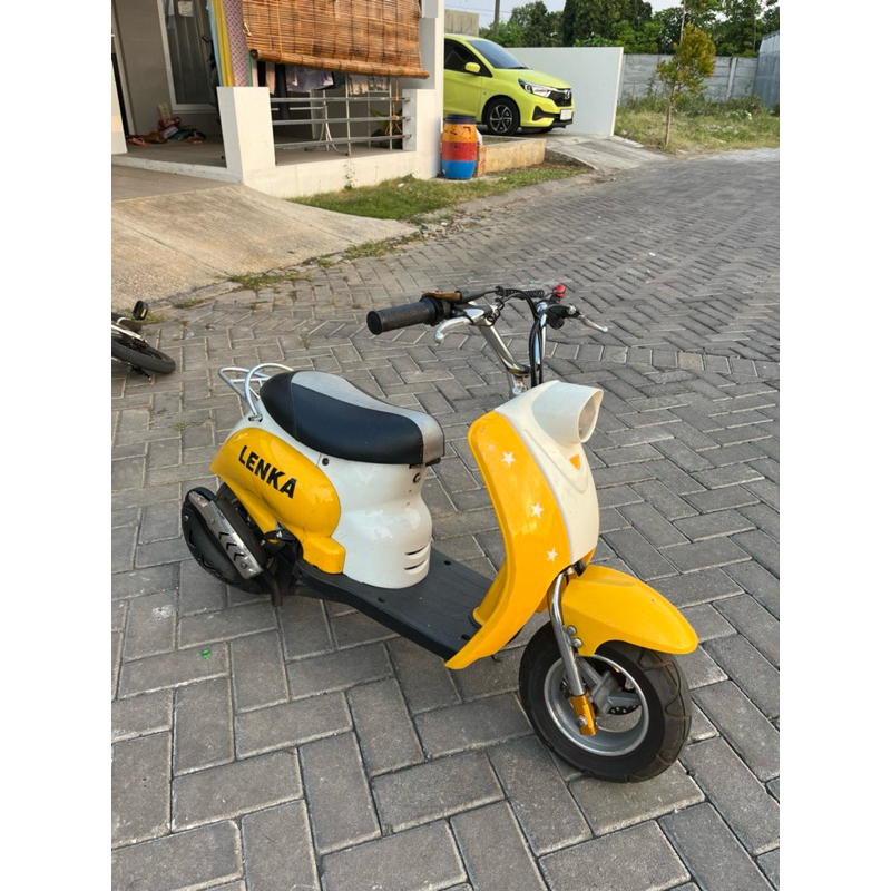 LENKA MINI SCOOPY KUNING