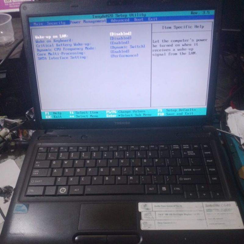 laptop toshiba C640 Core i3 ram 10gb ssd 128gb + HDD 500GB