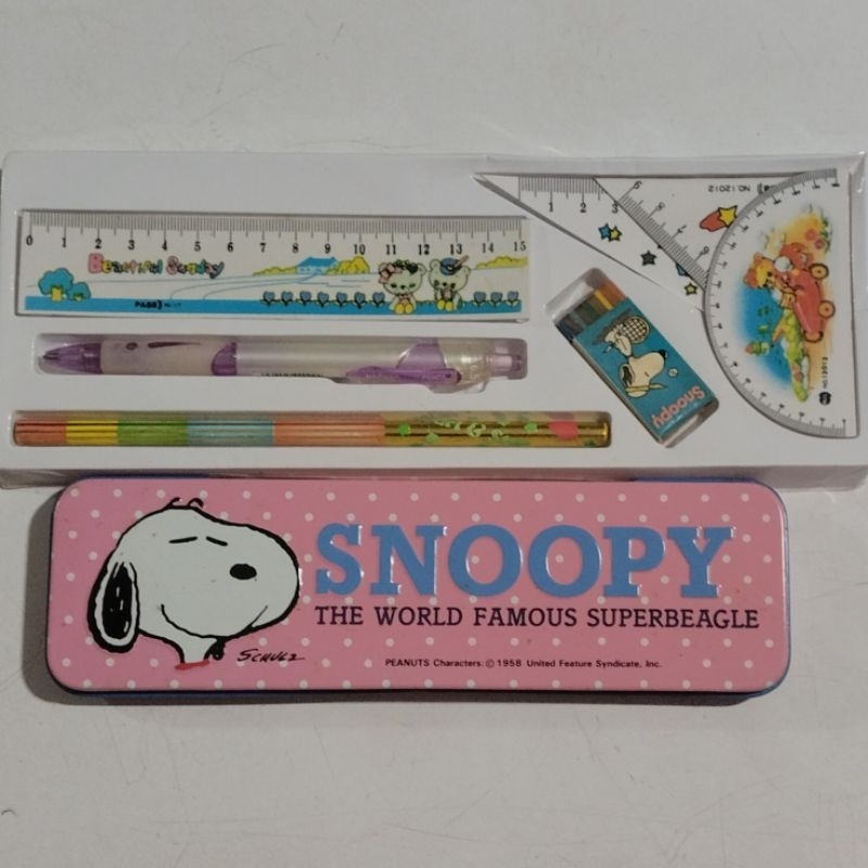 

Study set Snoopy Korea Kotak pensil lengkap dengan isi