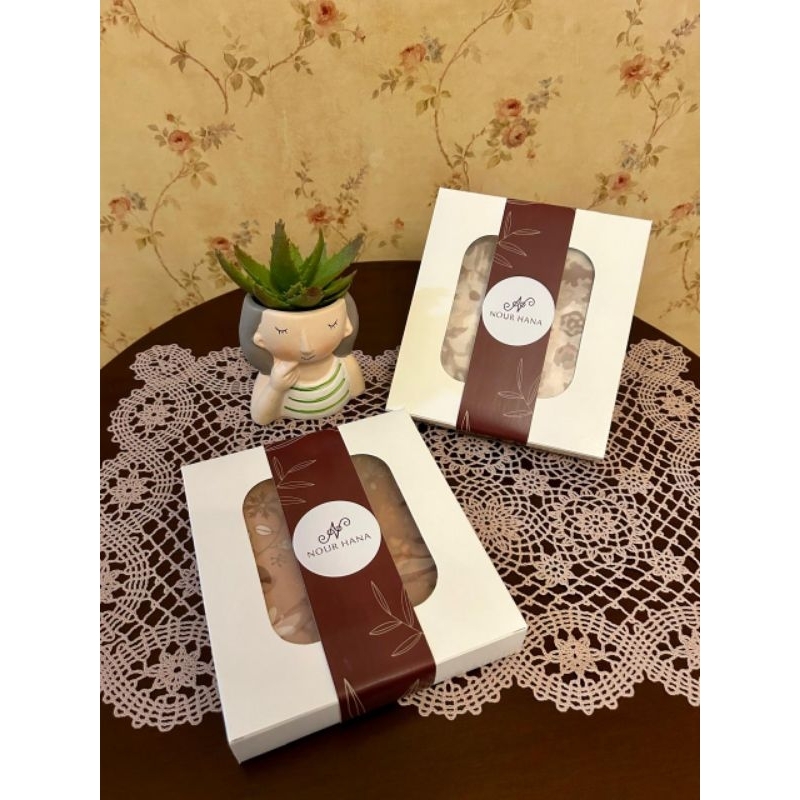 

NOURHANA - BOX HIJAB - SOUVENIR - HAMPERS