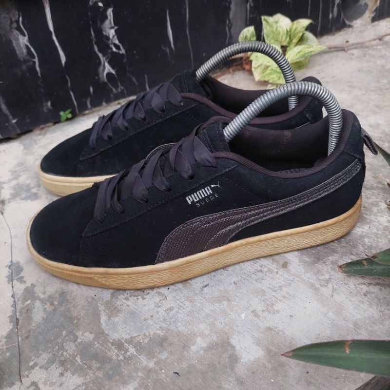 sepatu sneakers second merk puma suede size 39(25cm)