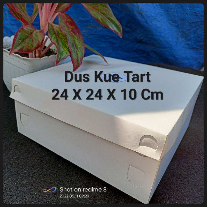 

Dus Kue Tart 24*24*10 Cm Putih Polos (Harga Grosir)