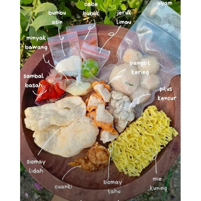 

BAKSO ACI LENGKAP