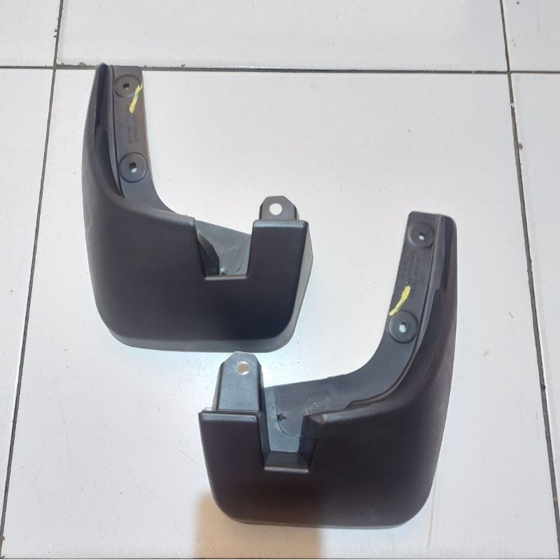 KARPET LUMPUR MUDGUARD DEPAN  ALL NEW AVANZA XENIA 2012 SAMPAI 2018