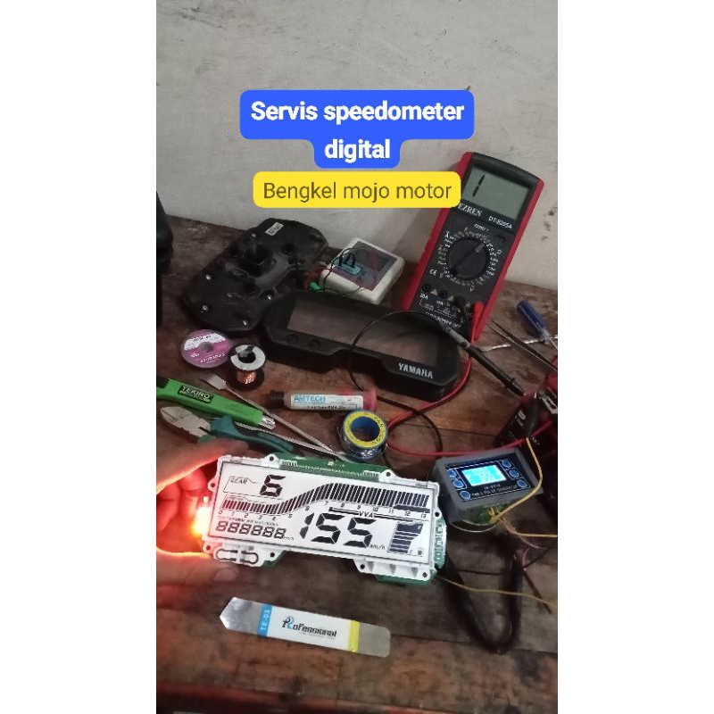 Servis Speedometer Digital