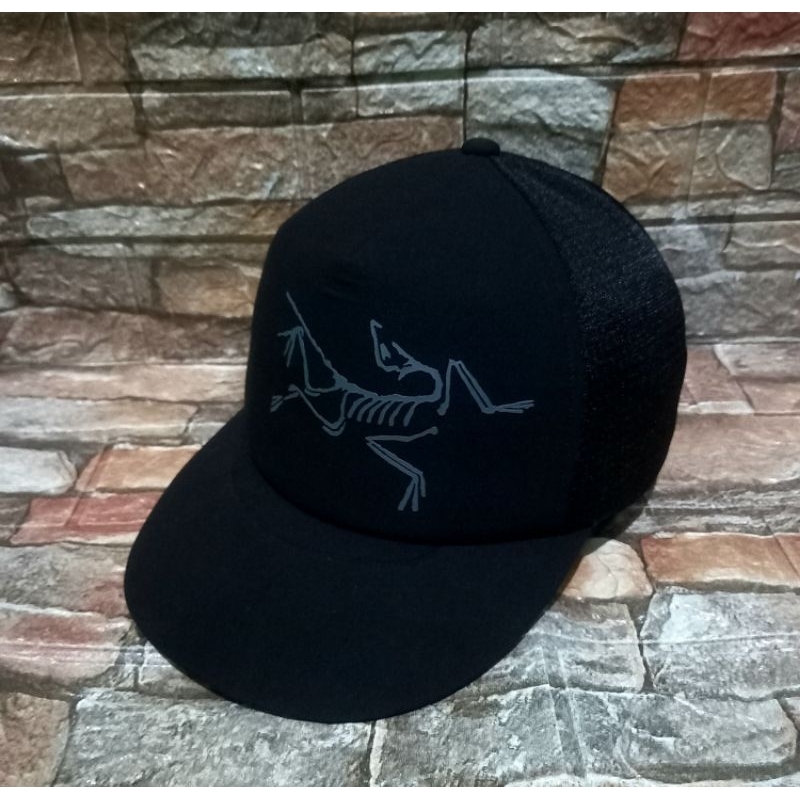 trucker arcteryx