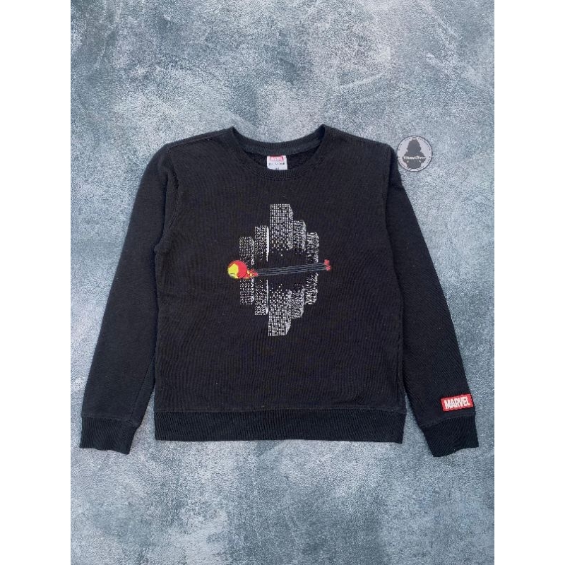 Crewneck marvel