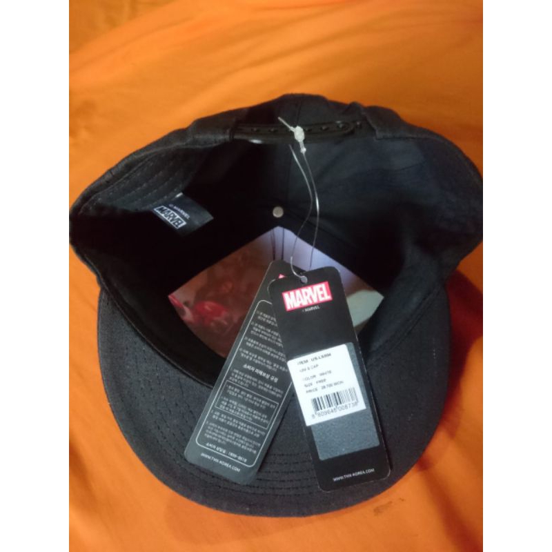 Topi Marvel original