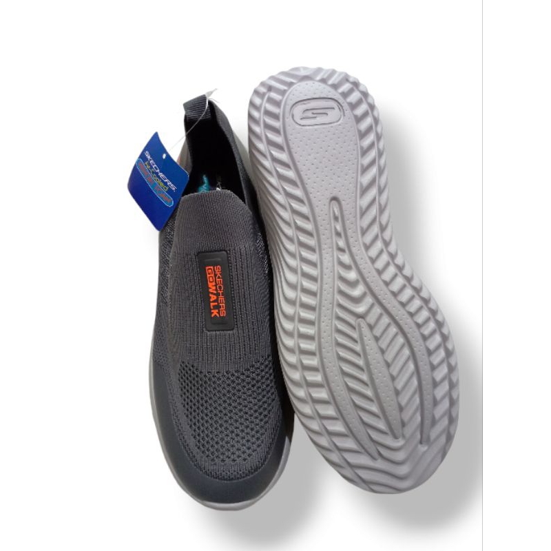 Skechers GoWalk 5 memory foam air cooled