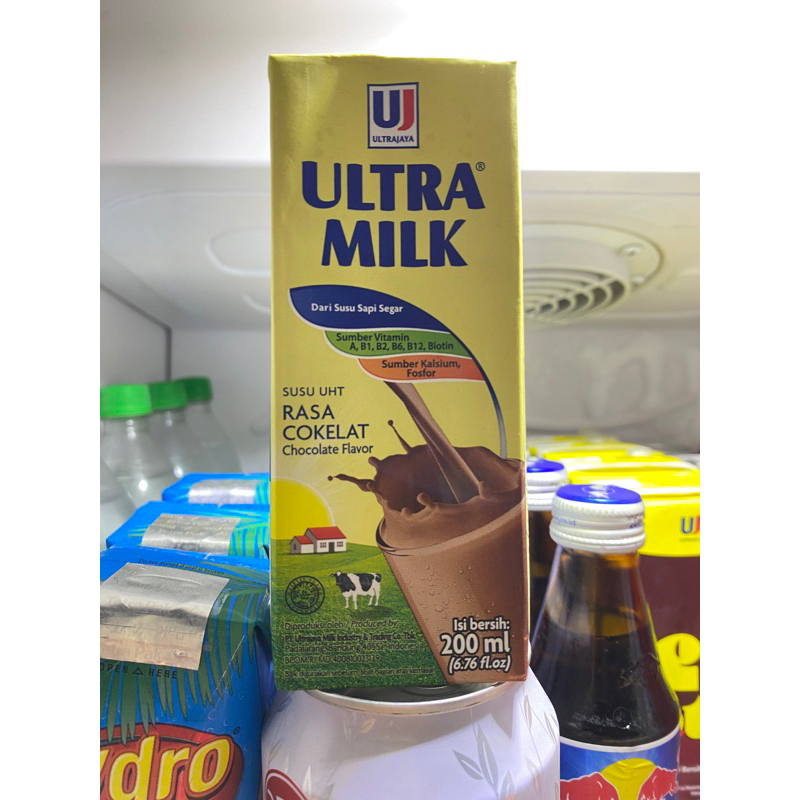 

SUSU ULTRA MILK COKELAT 200 ml UHT