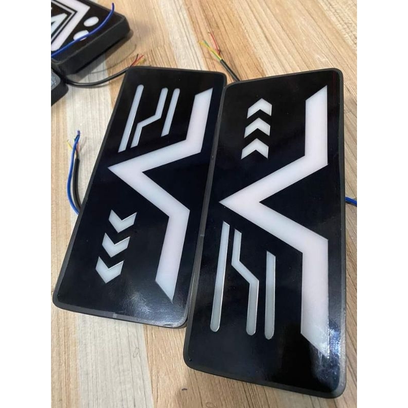 (SEPASANG) stoplamp variasi lampu rem lampu belakang mobil pick-up Daihatsu Gran Max pickup Espass p