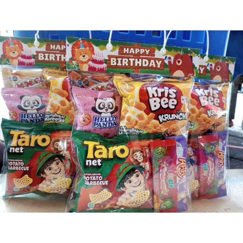 

Bingkisan Snack Ulang Tahun/ Paketan Hampers Snack ultah anak label