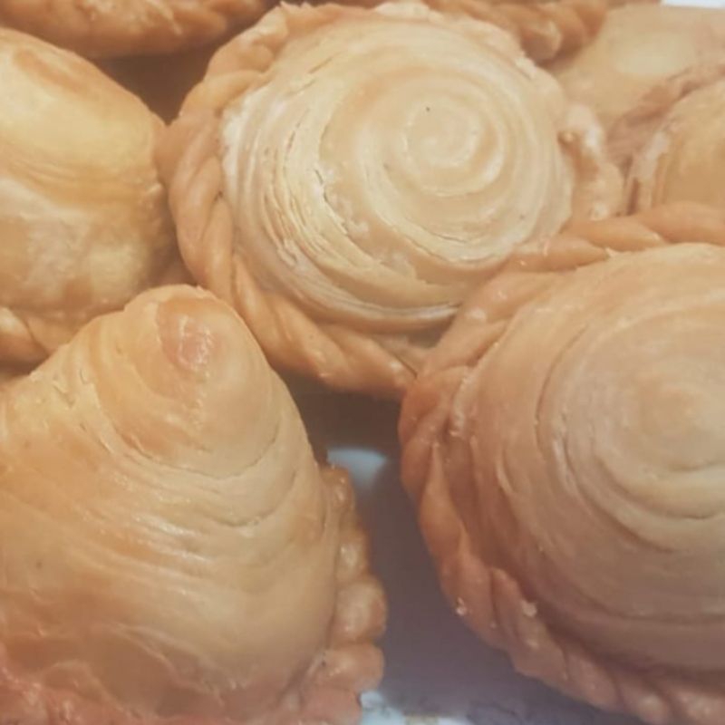 

Banadesign Curry Puff 8pcs Oleh Oleh Batam