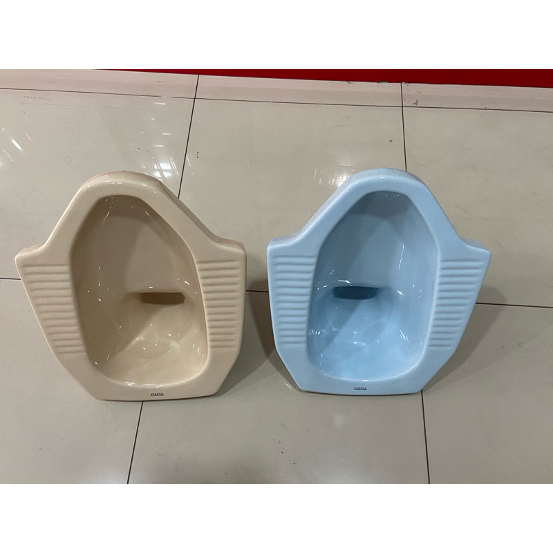 WC Jongkok Toto CE 7