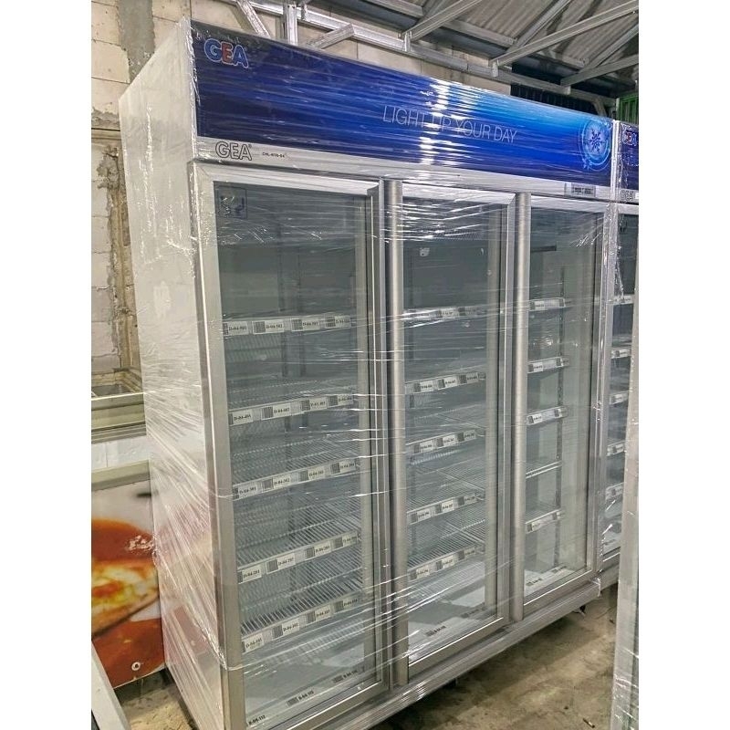 second showcase 3 pintu Gea 1500