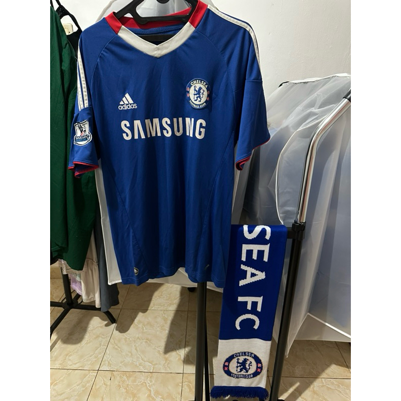 Chelsea Home 2010/2011