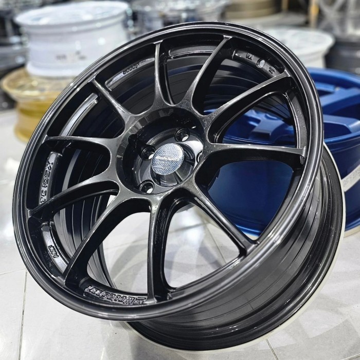 velg racing 18 lebar 9 TC105X FLOW FORMING R18 Innova Reborn Zenix