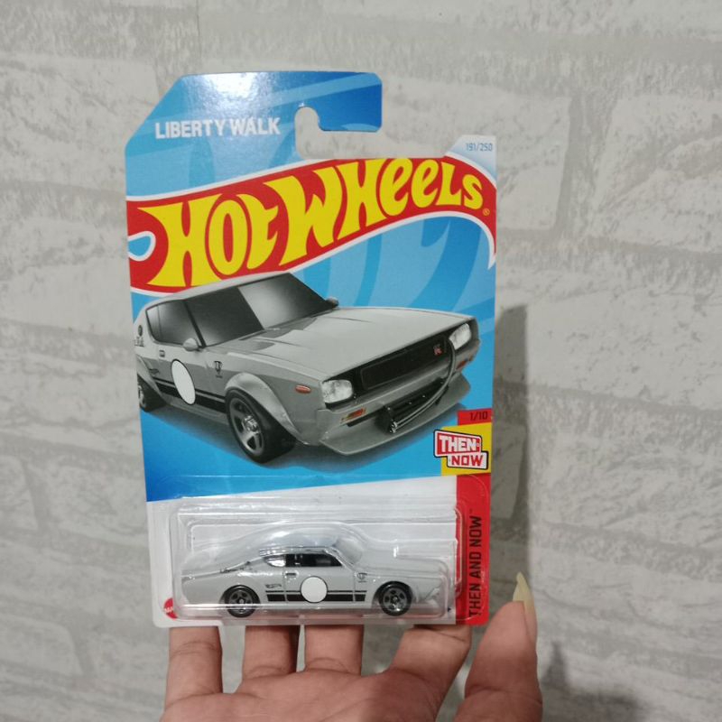 Nissan Skyline 2000gt Lbwk