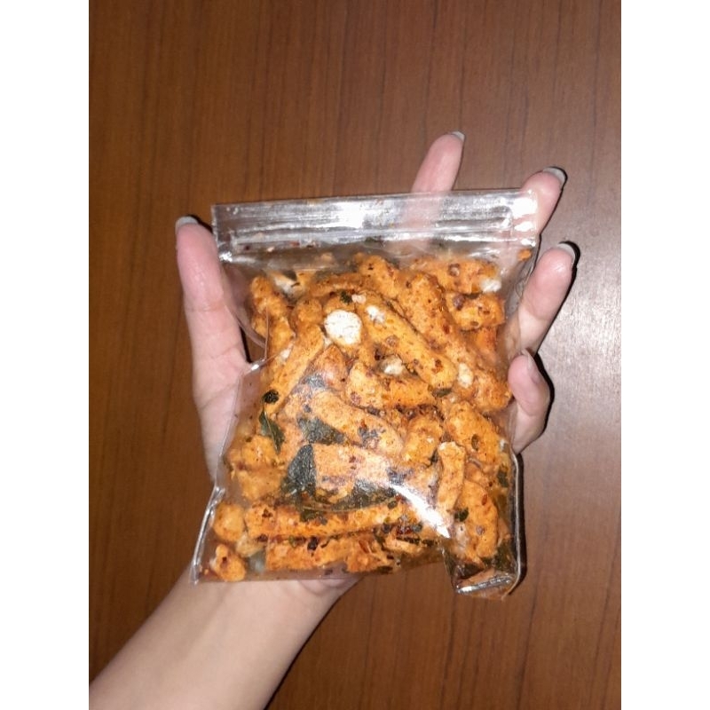 

Cemilan malam anak kos enak murah basreng ususpedes jagungmanis keripik kaca