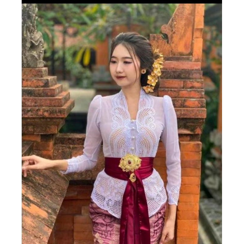 Kebaya bordir,kebaya bordir premium terbaru,kebaya bordir Bali,kebaya bordir modern,kebaya bordir lo