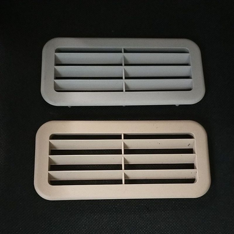 Kisi kisi AC doubel blower belakang mobil Suzuki Ertiga abu-abu krem