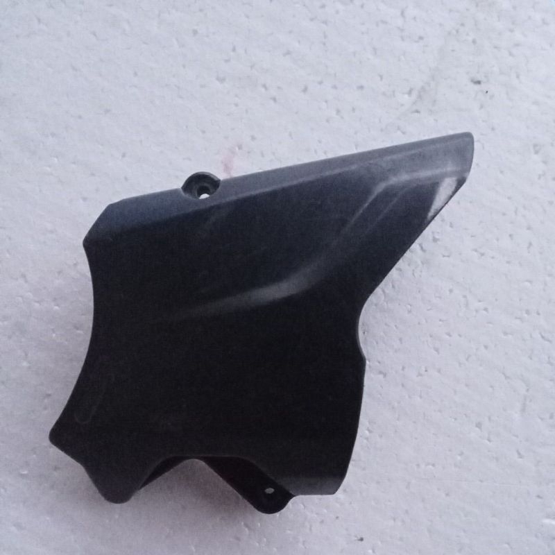 tutup Gir depan Honda Megapro mono shock ori second