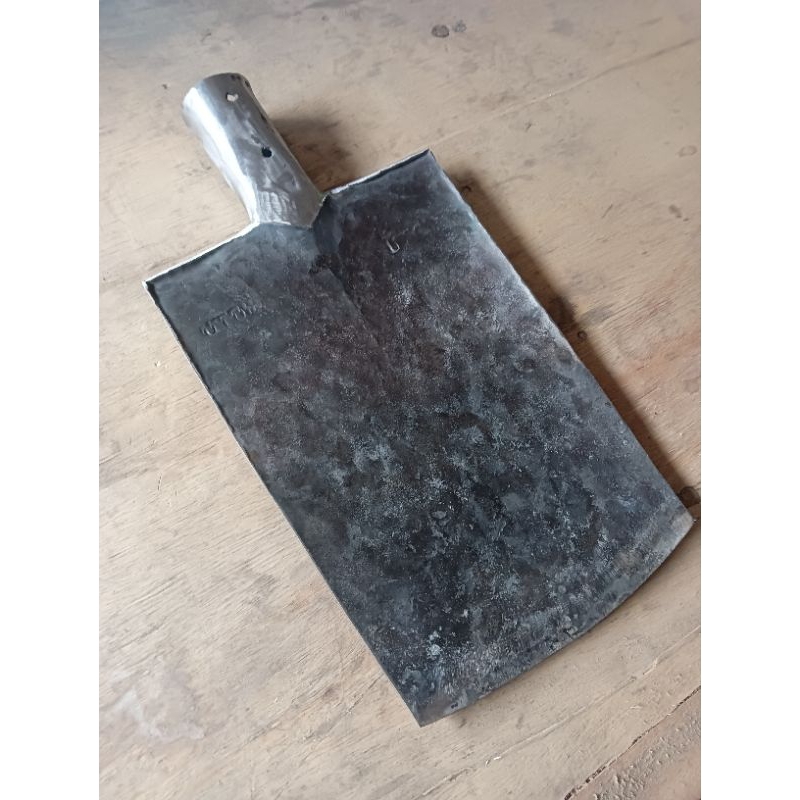 Lempak/ Sekop baja isen