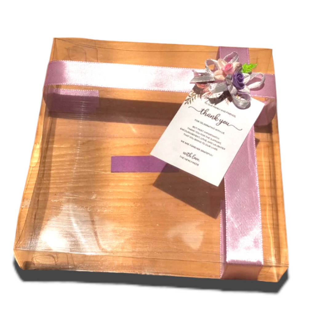 

KOTAK MIKA SOUVENIR 15x15x3 CM PRM