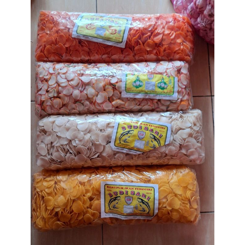 

KERUPUK MENTAH WARNA WARNI