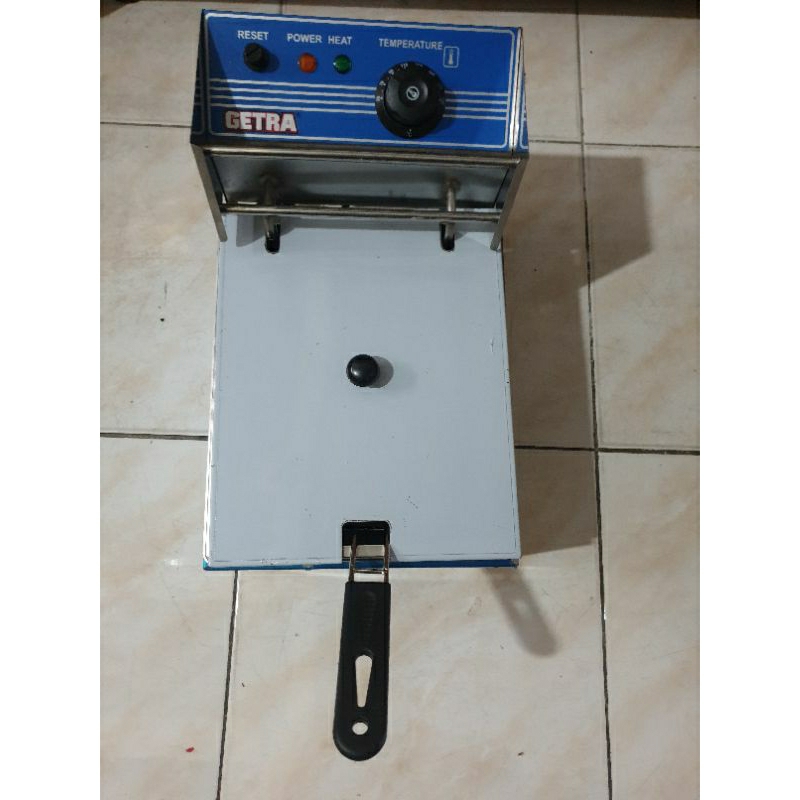Penggorengan Getra Listrik / Penggorengan electrik EF 81