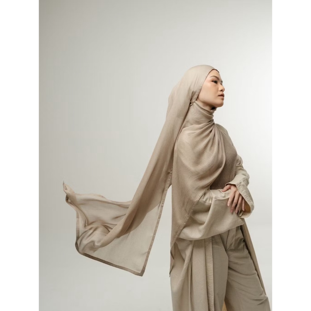 PRELOVED LAFIYE DAN LEU OFFICIAL NEMA ASH TRUFFLE NEW HER PALAIS CARDIGAN