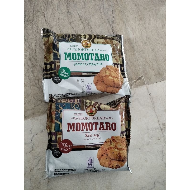 

Snack cemilan Momotaro 10pcs
