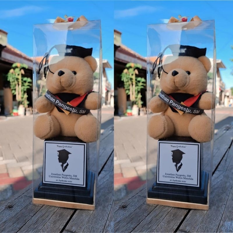 BONEKA WISUDA PIALA SOUVENIR/ BONEKA PIALA WISUDA / BONEKA TATAKAN PIALA SOUVENIR